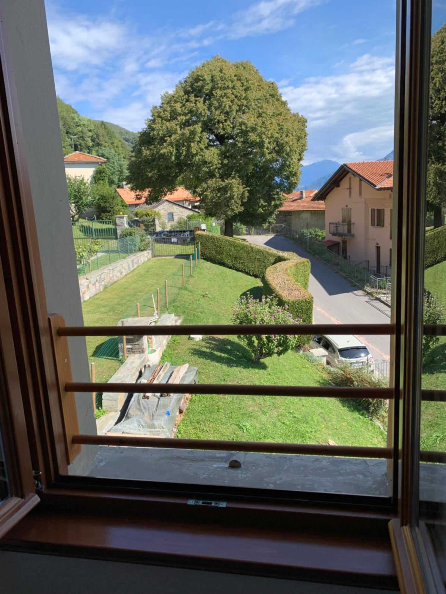 Casa Savina - Stupenda Vista Lago E Monti Plesio Zewnętrze zdjęcie